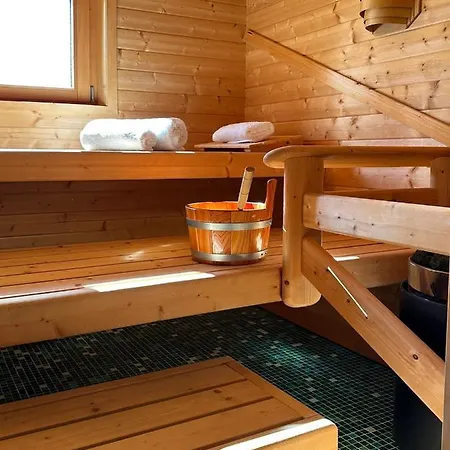 Himmelhaus Sot Il Pegn Apartman *